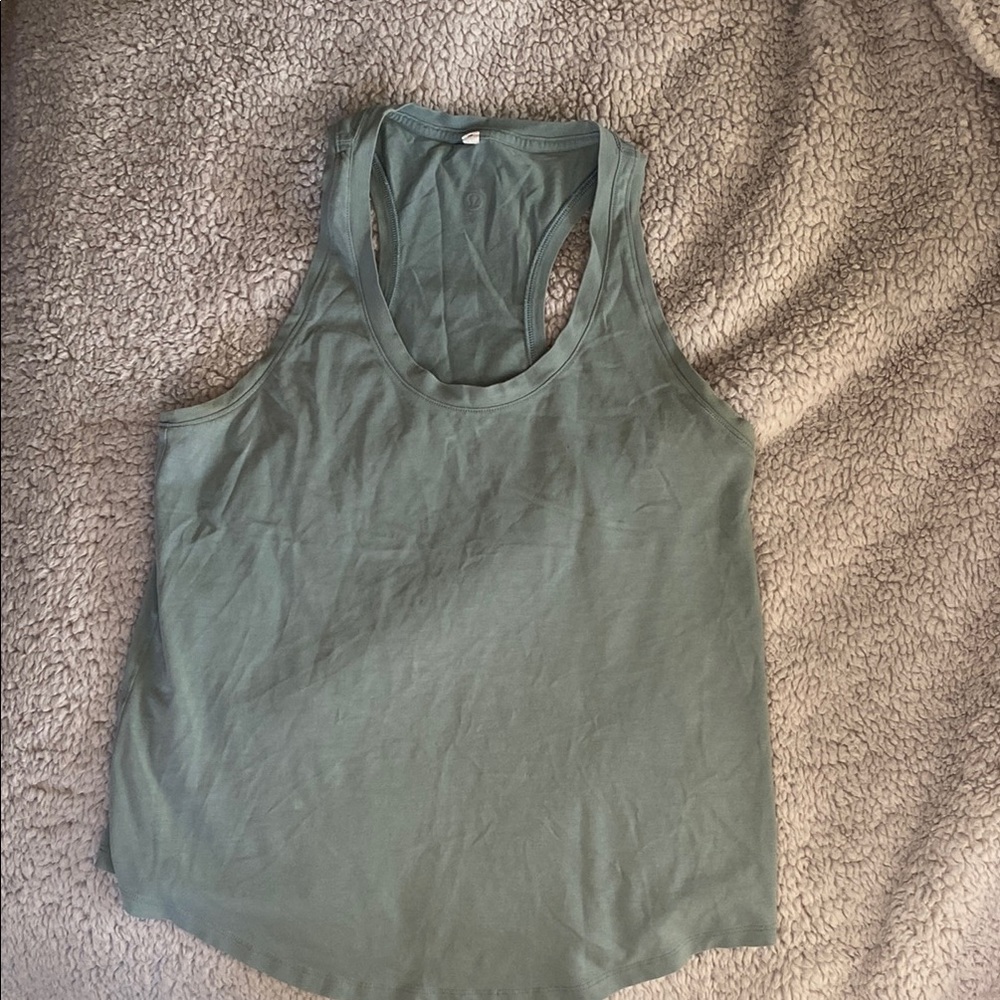 Lululemon Athletica Green Sleeveless Tank Top